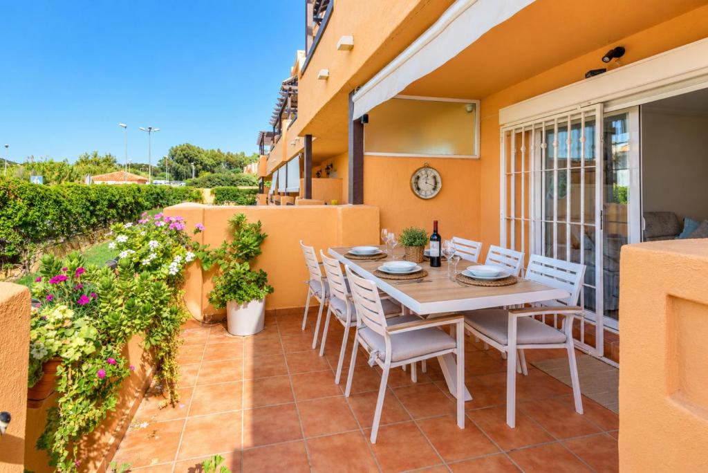 Casares del Sol 2479 Golf & Beach - 1