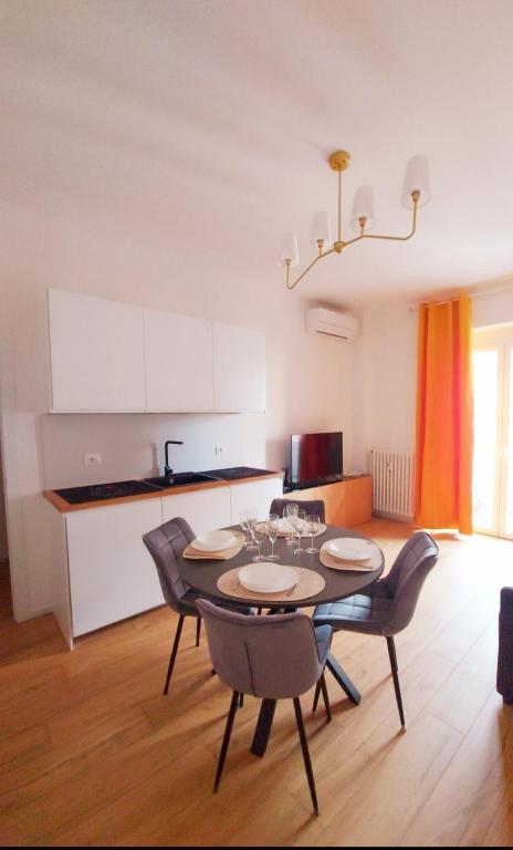 Welcoming flat near Prada 10 min from Duomo square - 4