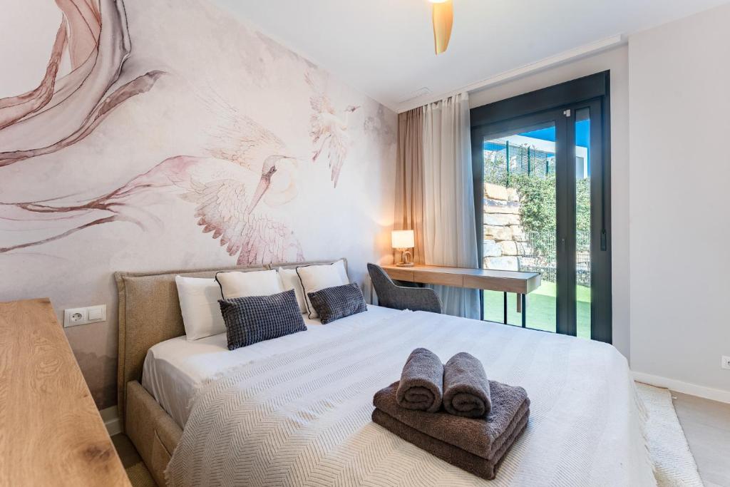 Luxury 4Bed Villa in Mijas, Sea View, Pool - 5