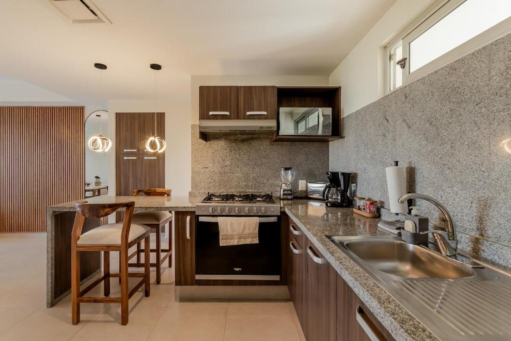 BayHaven Charming 2 BDR by Casa Paraiso - 2