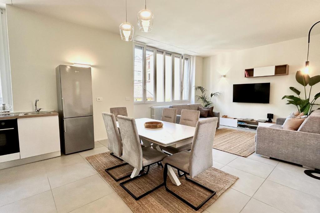 Rovelli 61 apartment 1 Como - 1