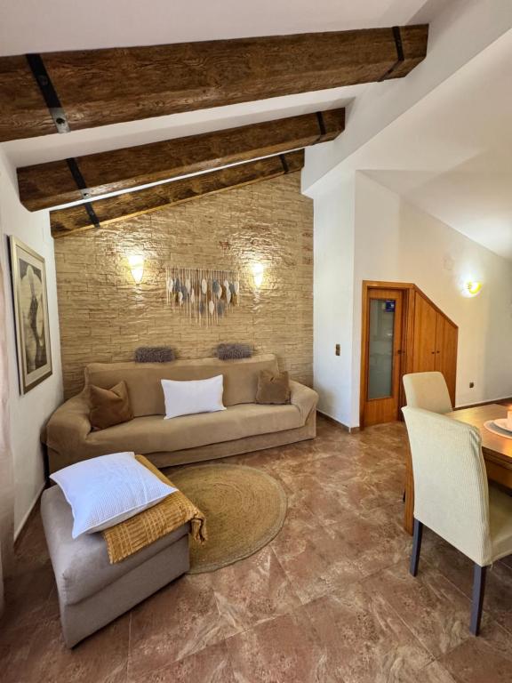 CRISBERT , casa con piscina y zona infantil privada - 2