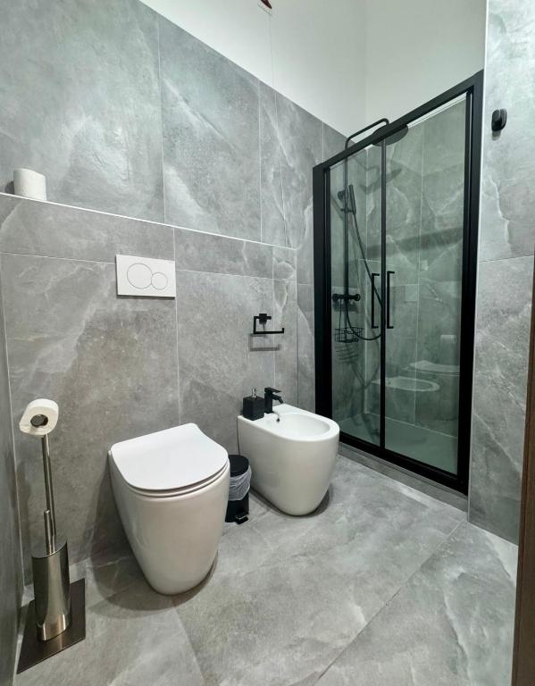 Two-room apartment equipped with a kitchen and bathroom - 4