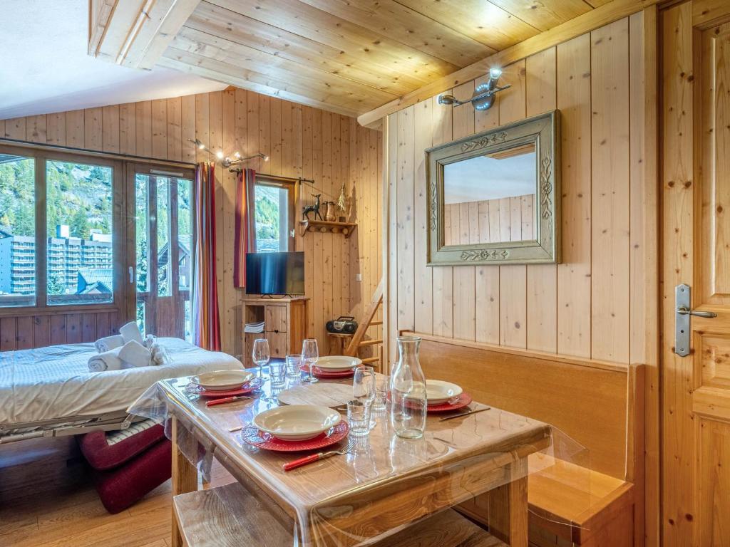 Studio mezzanine - 4 pers., rénové - FR-1-694-458 - 1