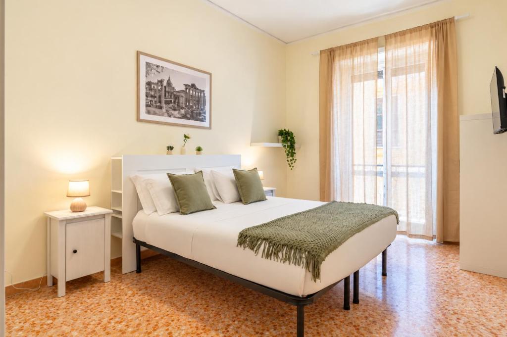 Charming 3 Bedroom a Campo De Fiori - 3