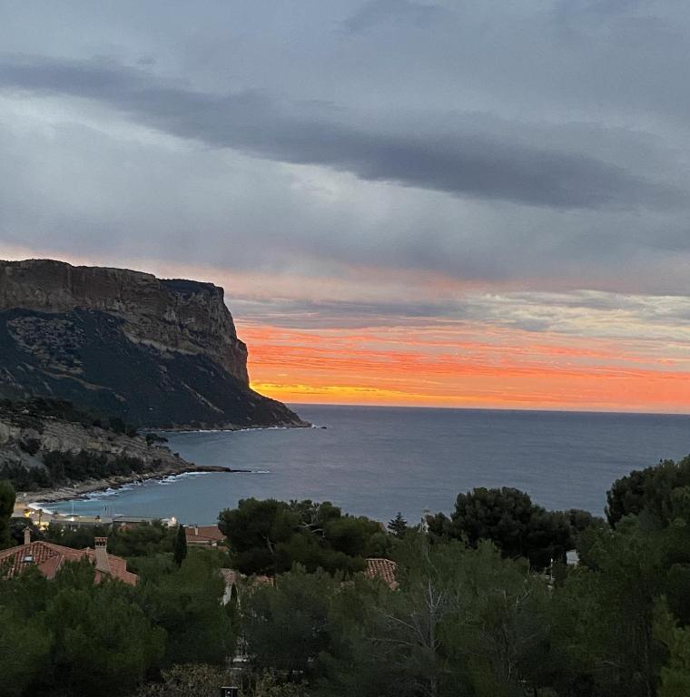 LE SEPT charmant studio aux portes des calanques - 2