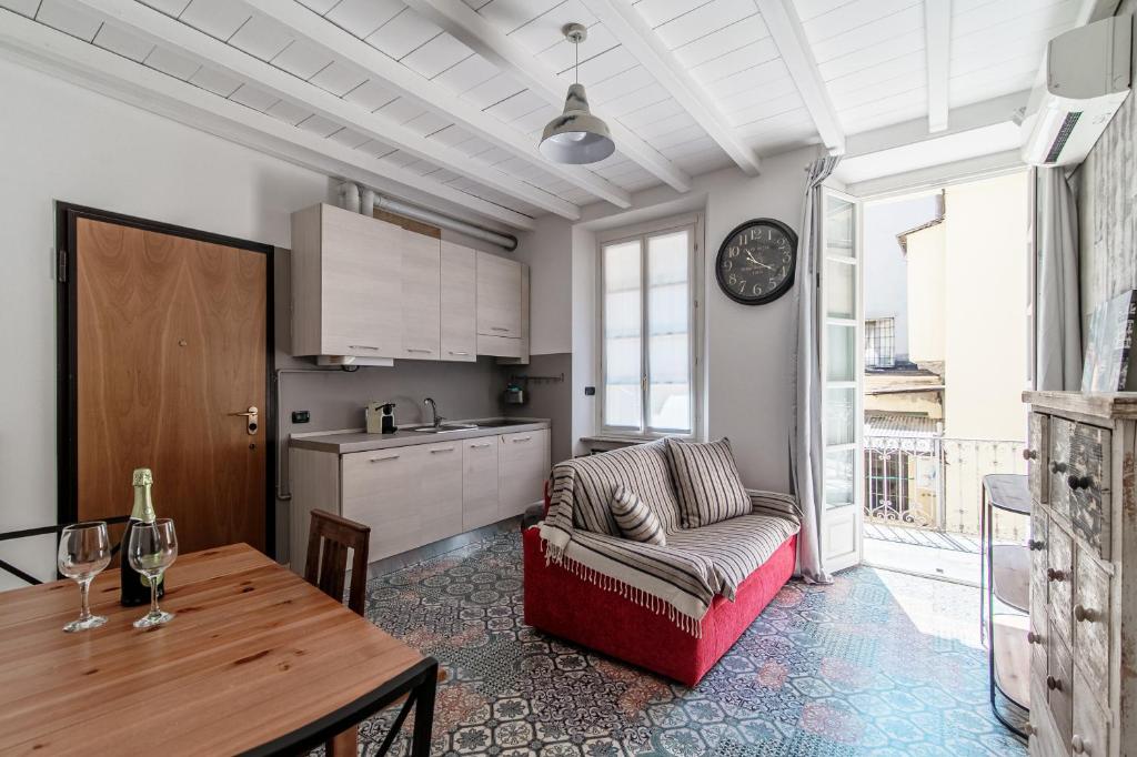 Love Urban Loft by "The House Of Travelers" - 3