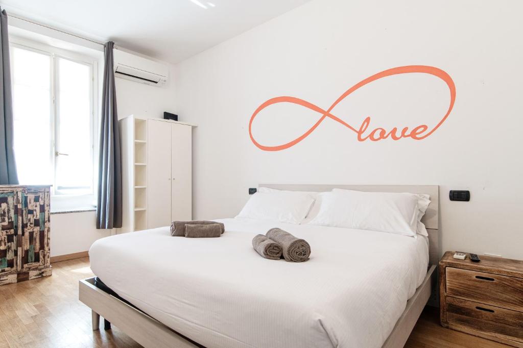 Love Urban Loft by "The House Of Travelers" - 5