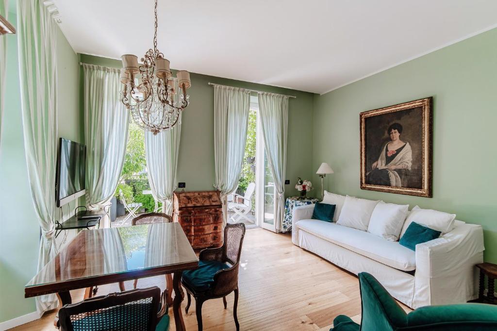 Green Home by "The House Of Travelers" - 4