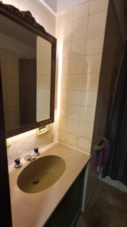 Depto 1 dormitorio Plaza Mitre 7mo piso con Wifi - 4