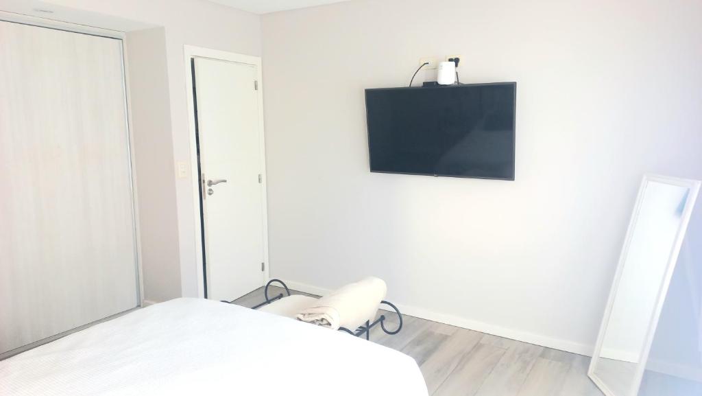 Apartamento zona La Perla a metros de la playa con balcon terraza y parrilla - 2