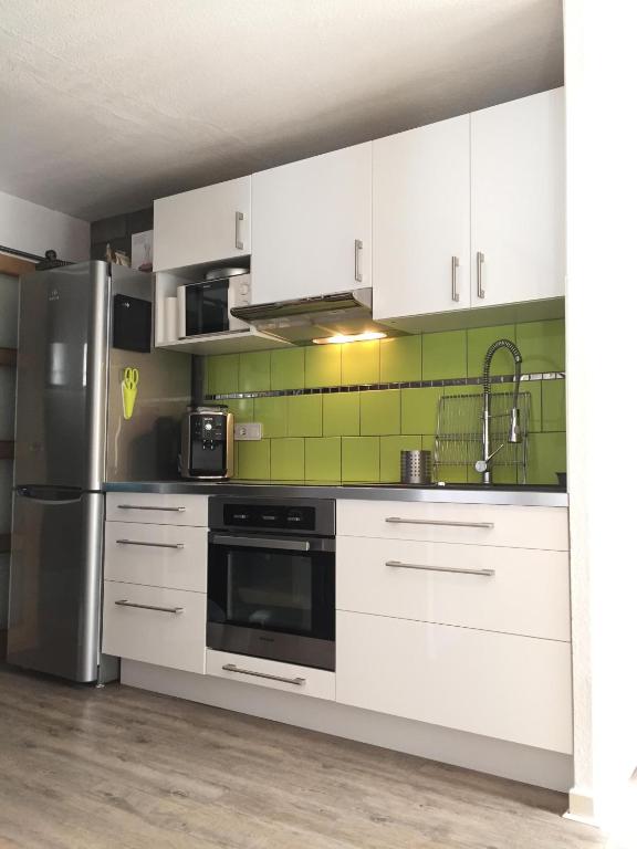 Kitchen, 1 Chambre, 1 P'tit dej', 1 Sourire in Montpellier