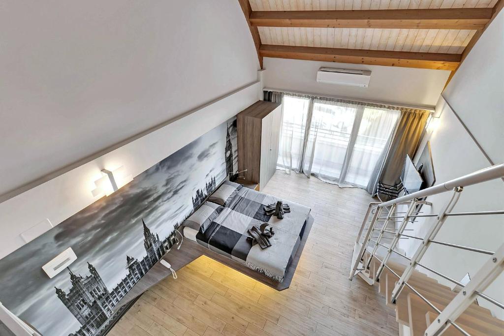 London Suite - Suite A Tema Milano - Parcheggio Gratis - Linate 6 min - 3