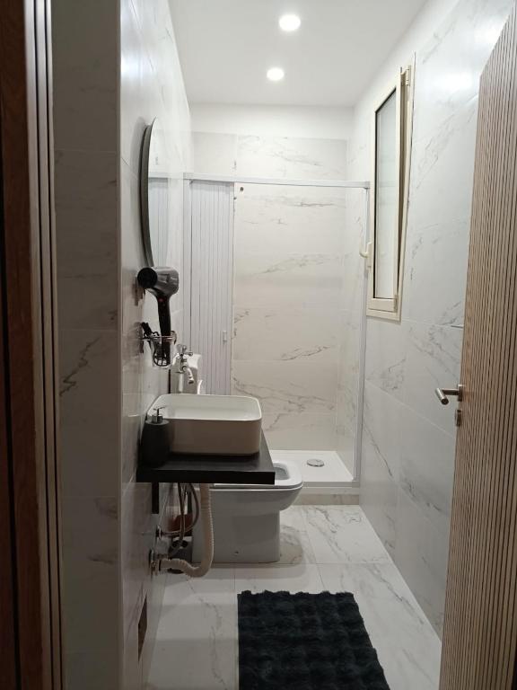 Casa Giulio Cesare di Shain binari 1 e 2 - 3