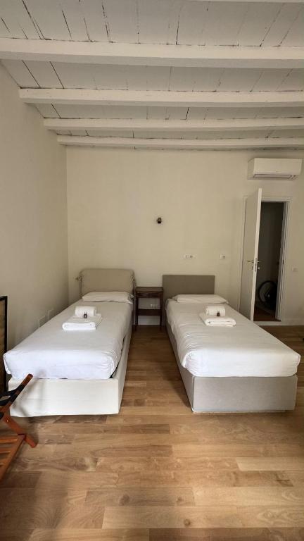 Chinatown - Bright & Spacious Apartment - 5