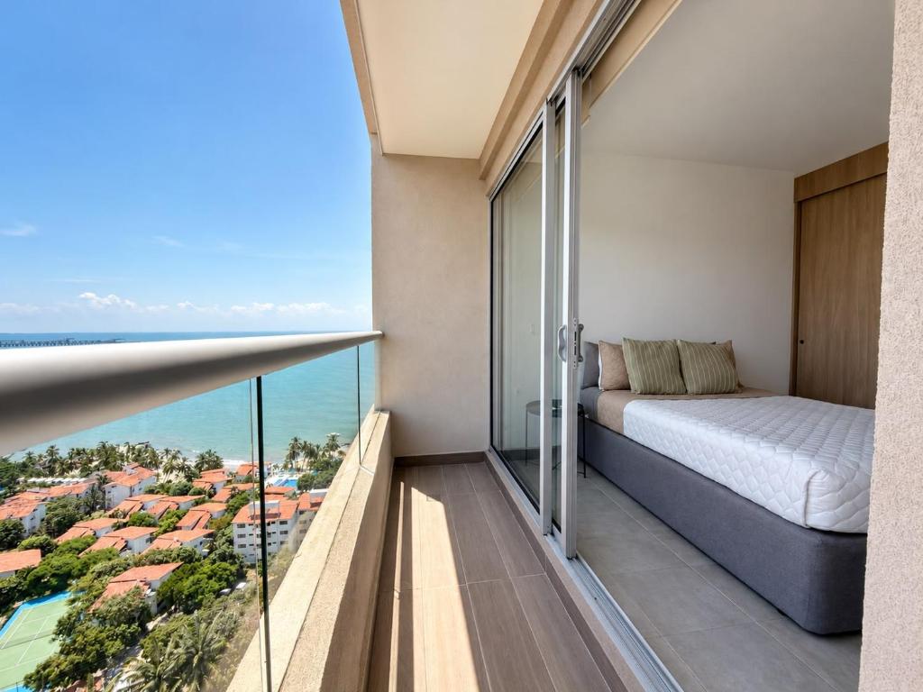 Piso 18 con balcón y vista al mar en Don Jaca, Santa Marta - 1