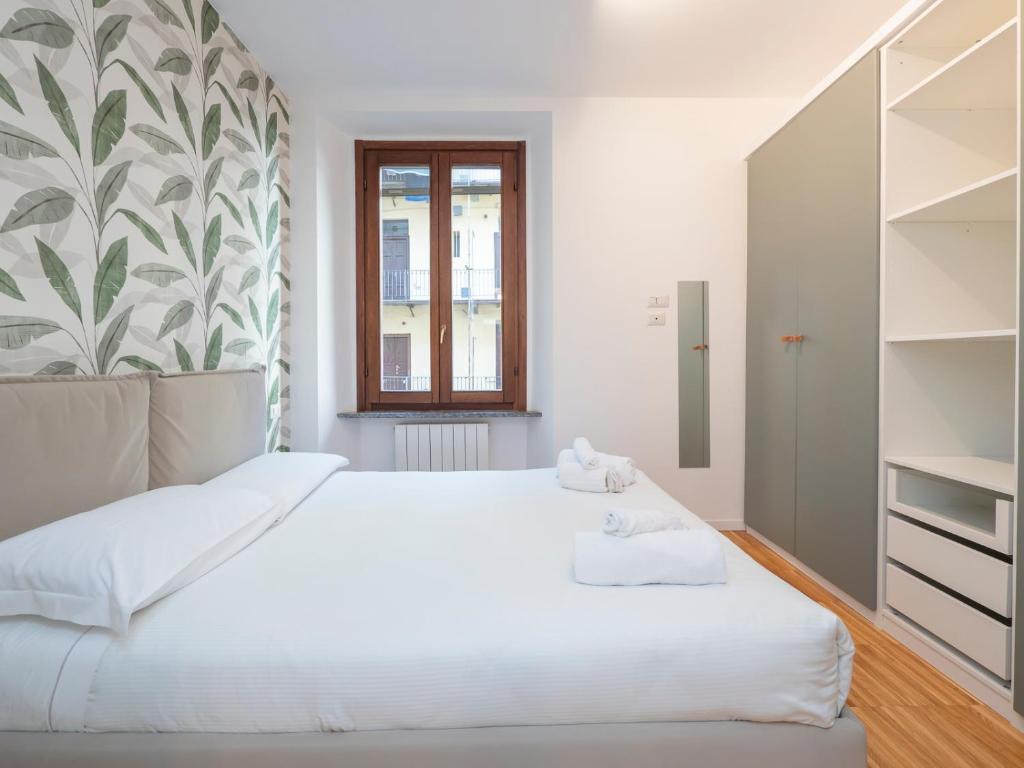 HomeLovers Tiny Flat at Sempione District M5 Metro - 2