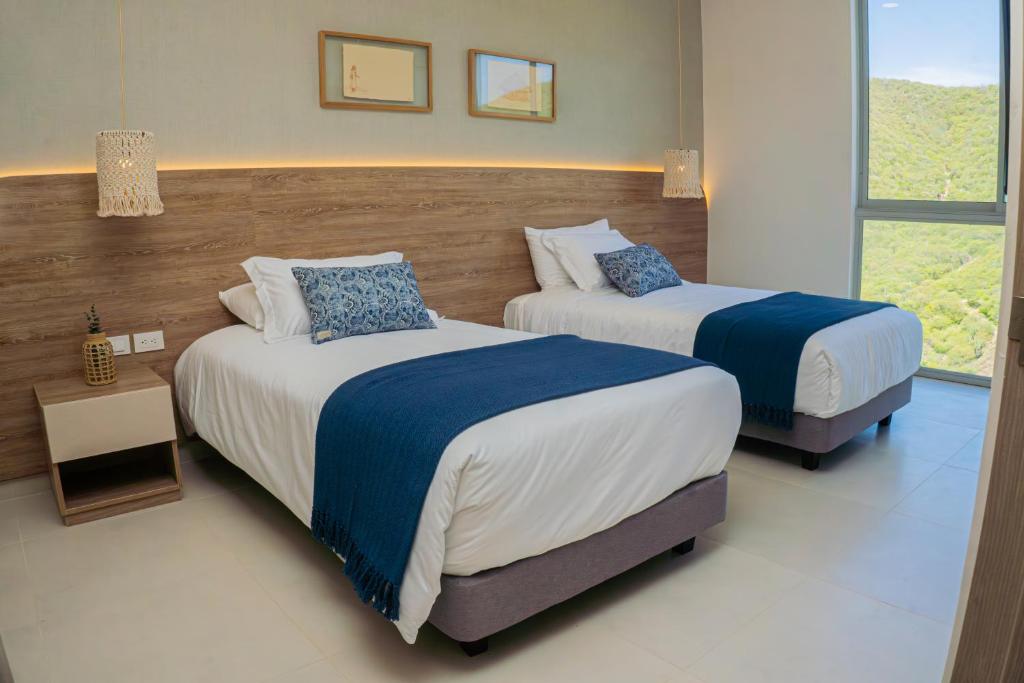 Two bedrooms and pools, 4 minutes from the beach - 2