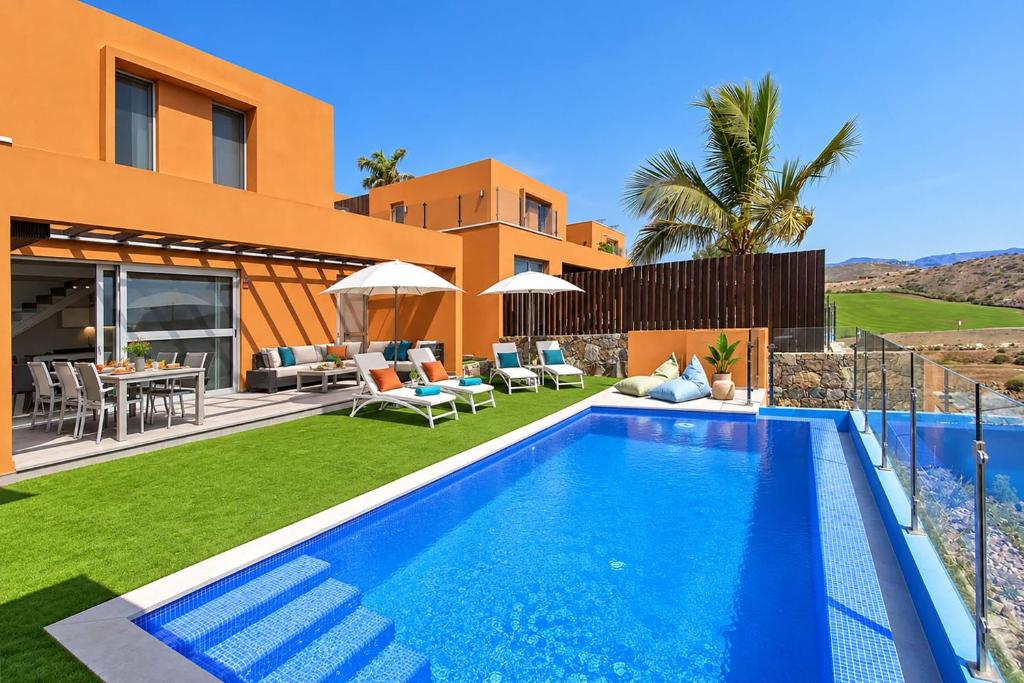 Salobre La Isla 8 - 1