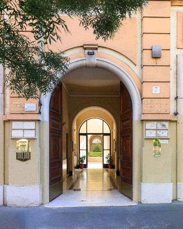 Brand New 3BR 2BA Elegant Apt - Metro A - 4