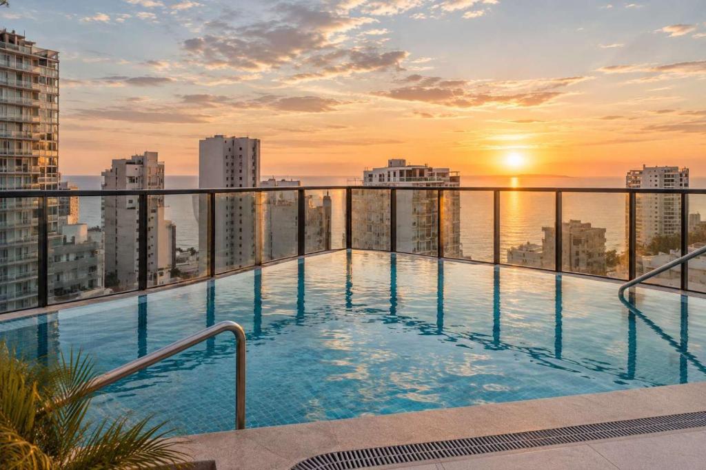 Fantastic 2BR with Pool near the Costa Verde by Geko - 3