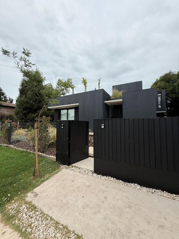 Brand new house in Bosque Peralta Ramos - 1