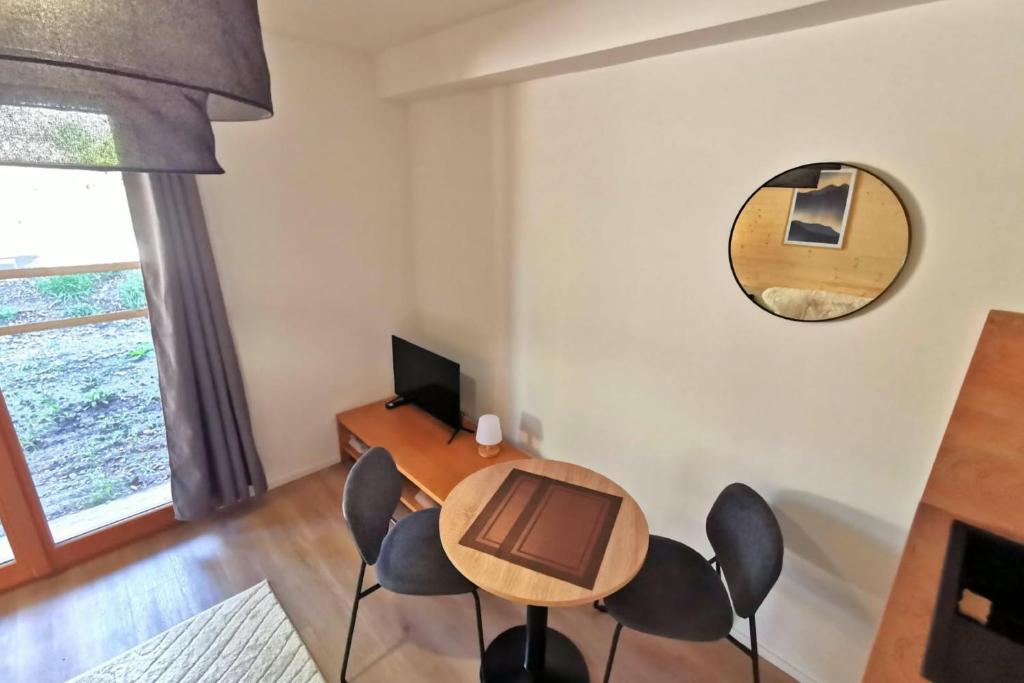 Studio with terrace and private parking - 4