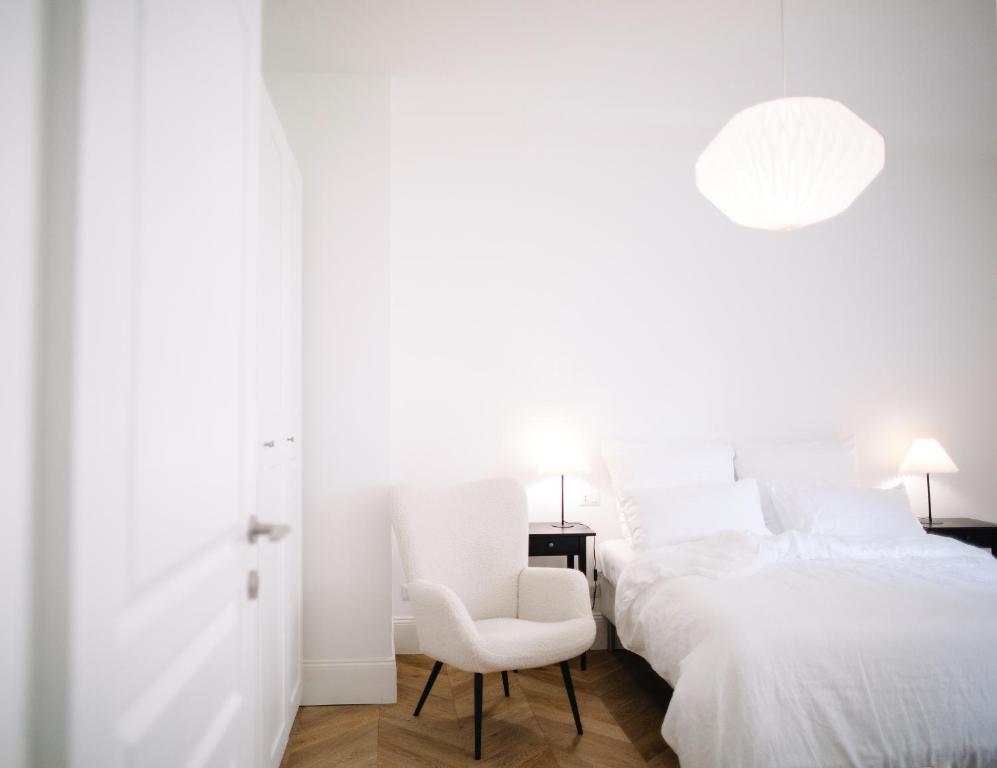 Magnolia - a Bright, Quiet Space in Central Milan - 2