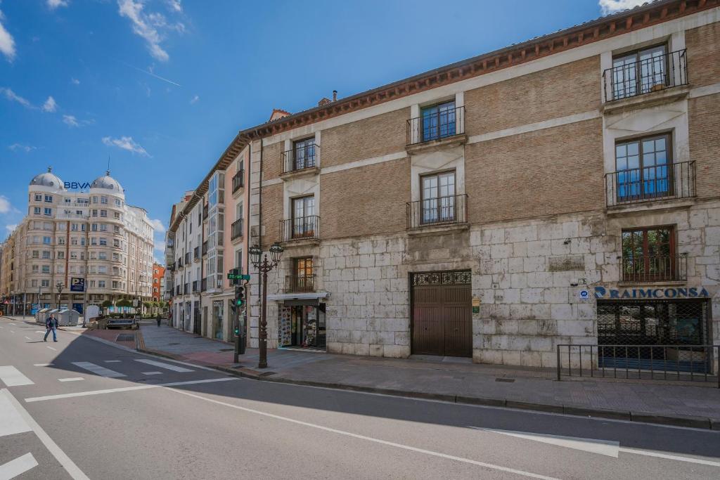 Centro Burgos Real Consulado - 2