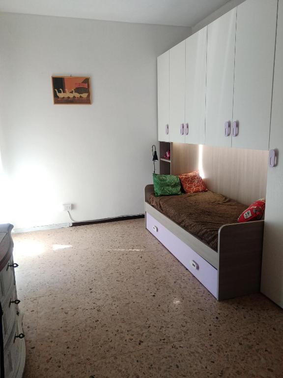 "HOUSE OF LELLA" Appartamento 2 Camere da letto - M1 METRO ROSSA - 4