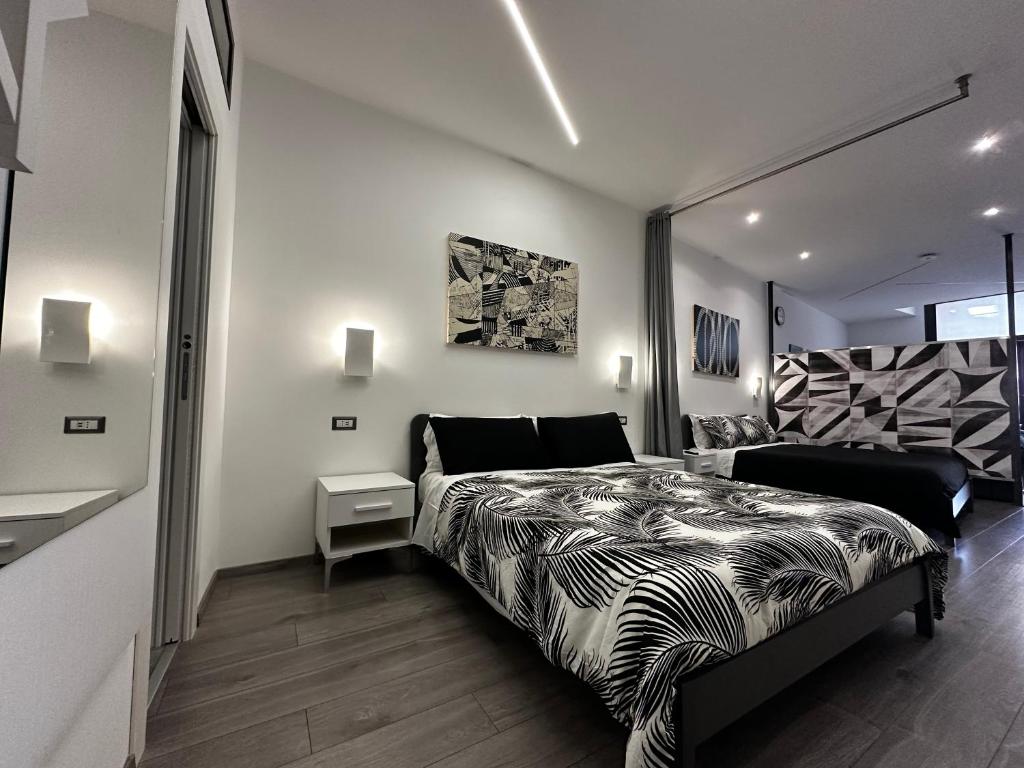 San Saba Street Apartment 46 - 2