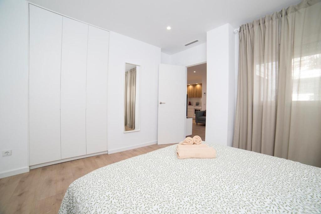 Apartment with terrace in Valencia - 4