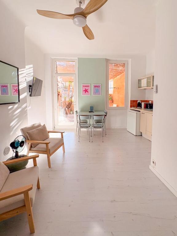 Appartement avec terrasse & mezzanine Cœur du 6ème - La Plaine - 2