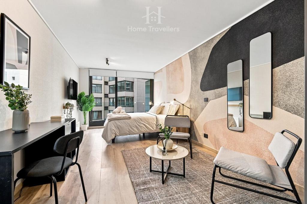 HT Studio in Las Condes with terrace and parking - 1