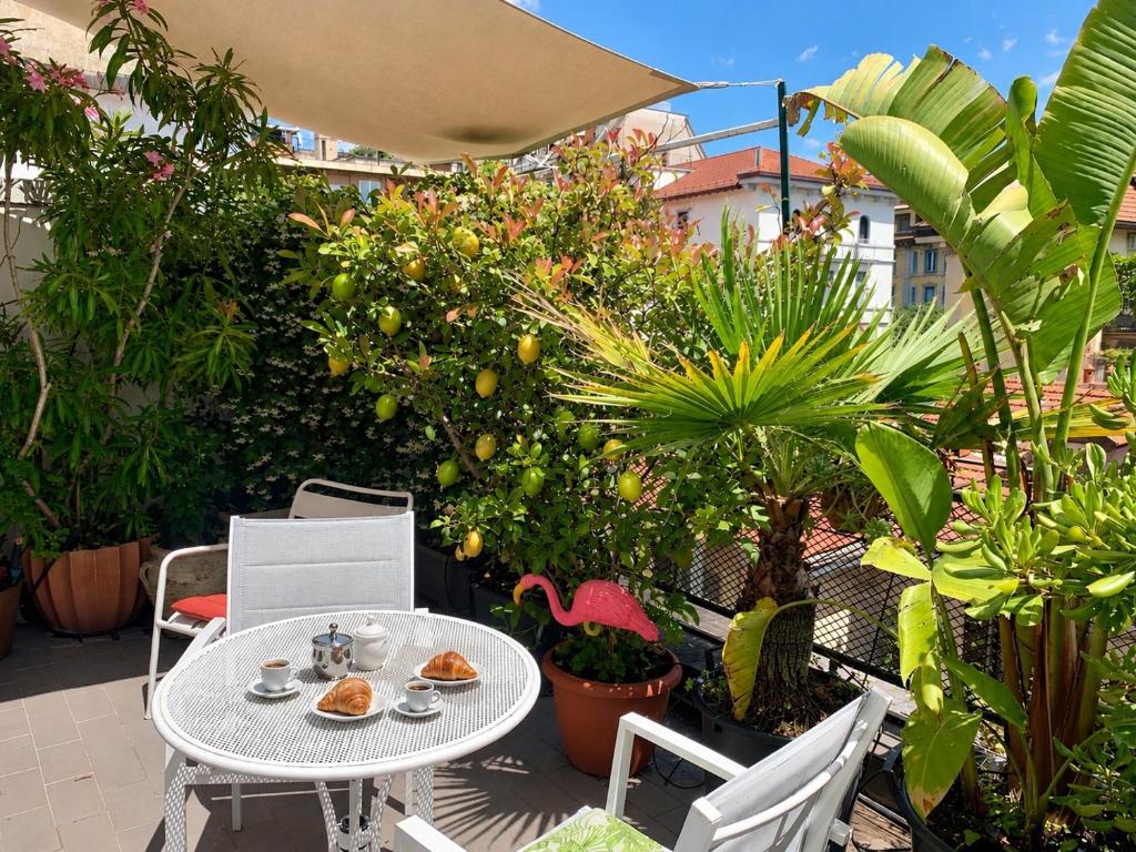 Cozy apartment with terrace in Milan - 1