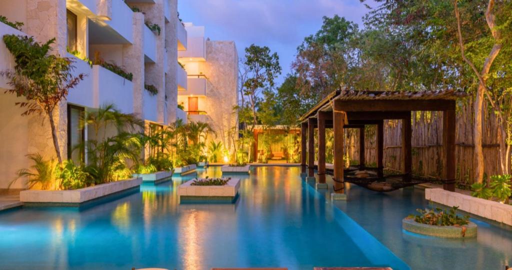 Luxury 2-Bedroom Apartment Private Plunge Pool Aldea Zamá - 1