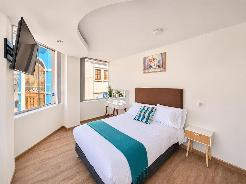 Elena Plaza Suites Departamentos 201 - 1