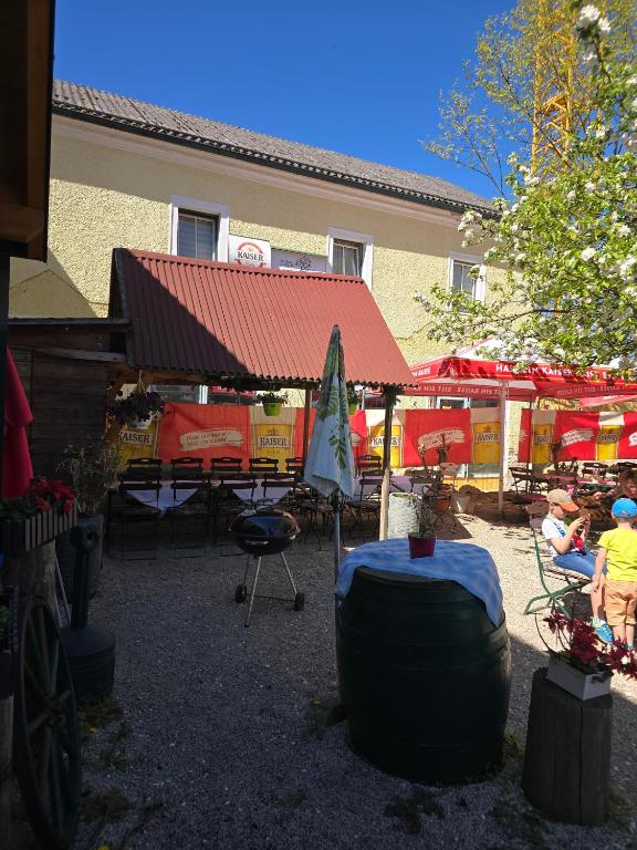 Gasthaus Schiefer Apfelbaum - 4