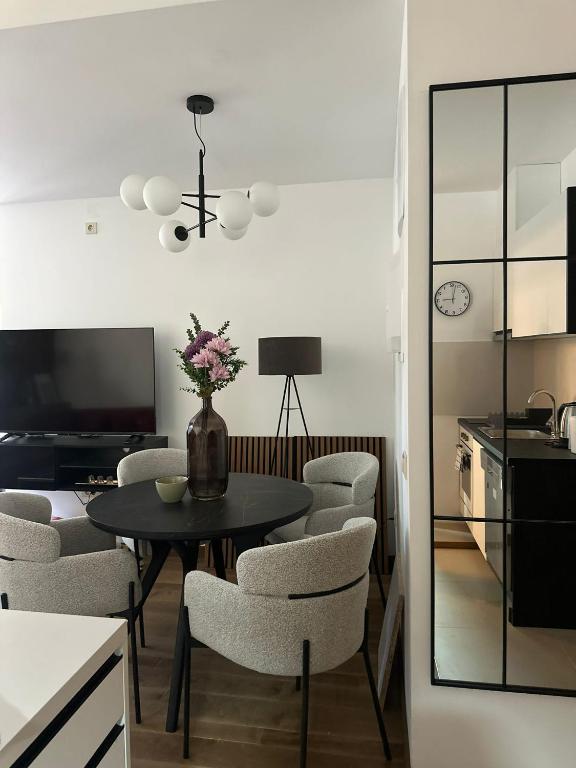 NJANJA Apartman 23 - 1