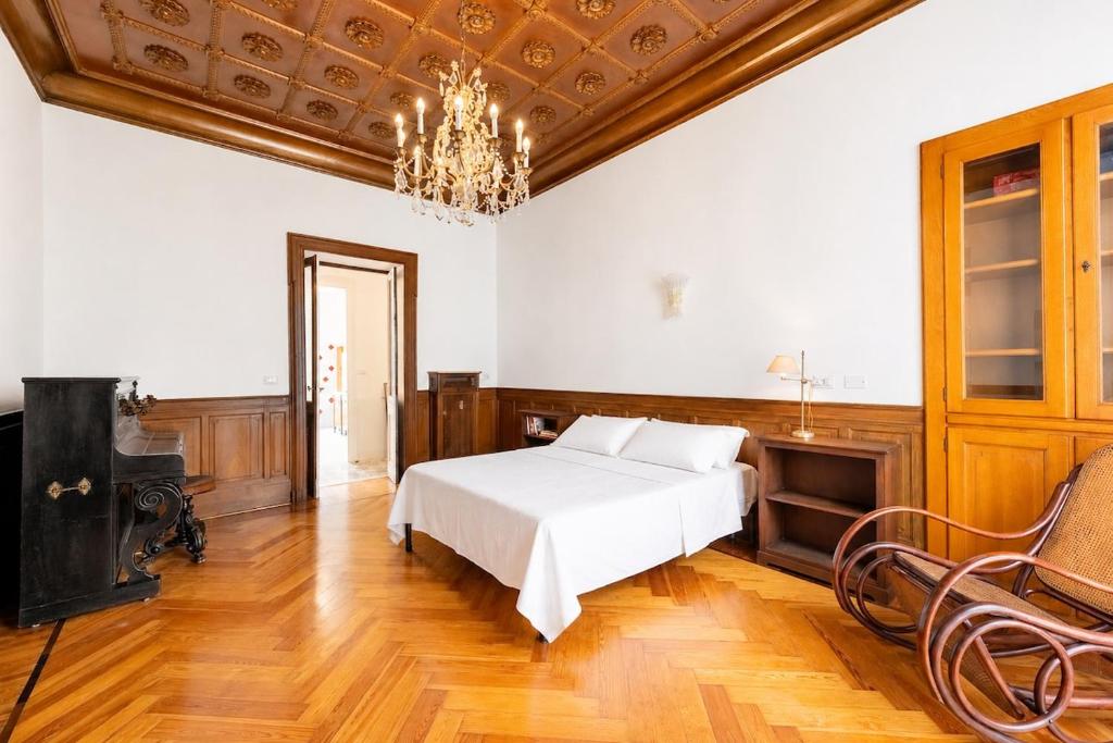 Grand Palace Suites - 2