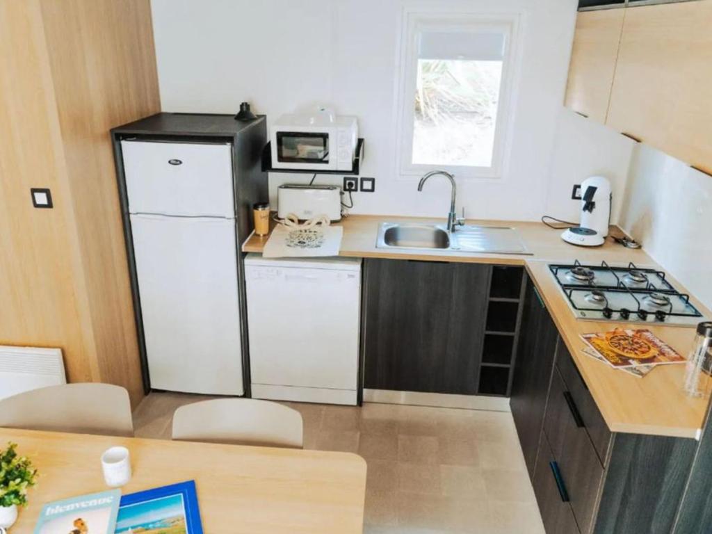 Mobil-home accueillant 4 pers. - FR-1-1020-16 - 4