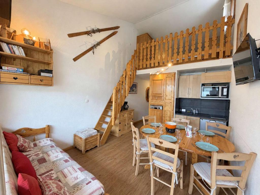 Appartement mezzanine vue montagne - 4 pers. - FR-1-852-17 - 1