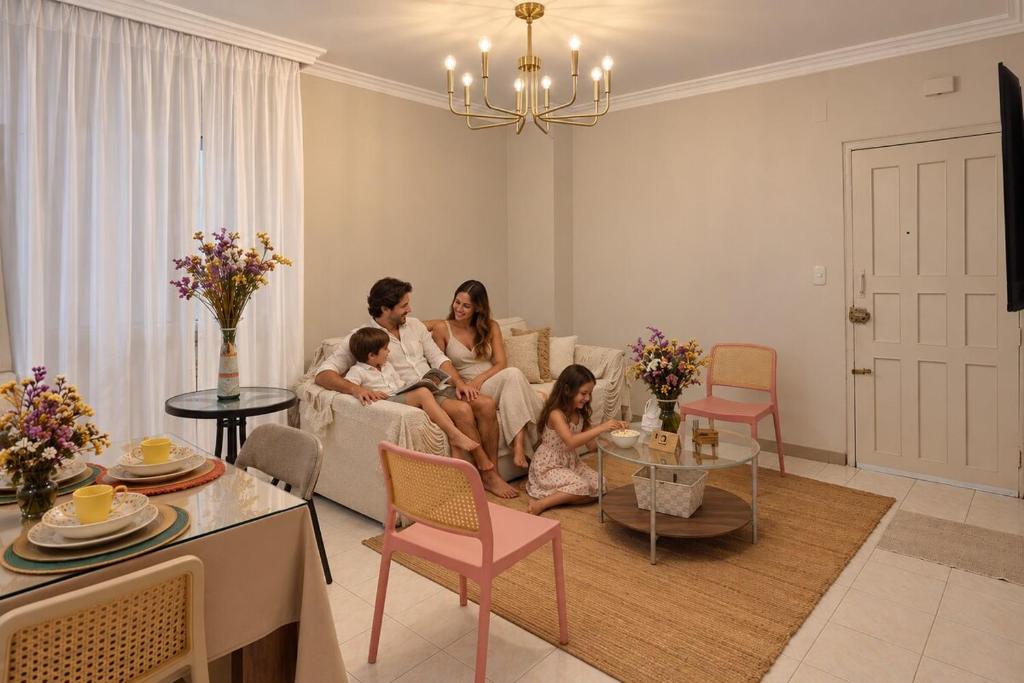Apartamento familiar con terraza para 8 en centro histórico playa - 1