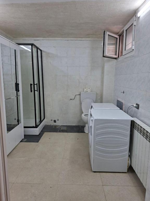 Villa with Private Jacuzzi - 3