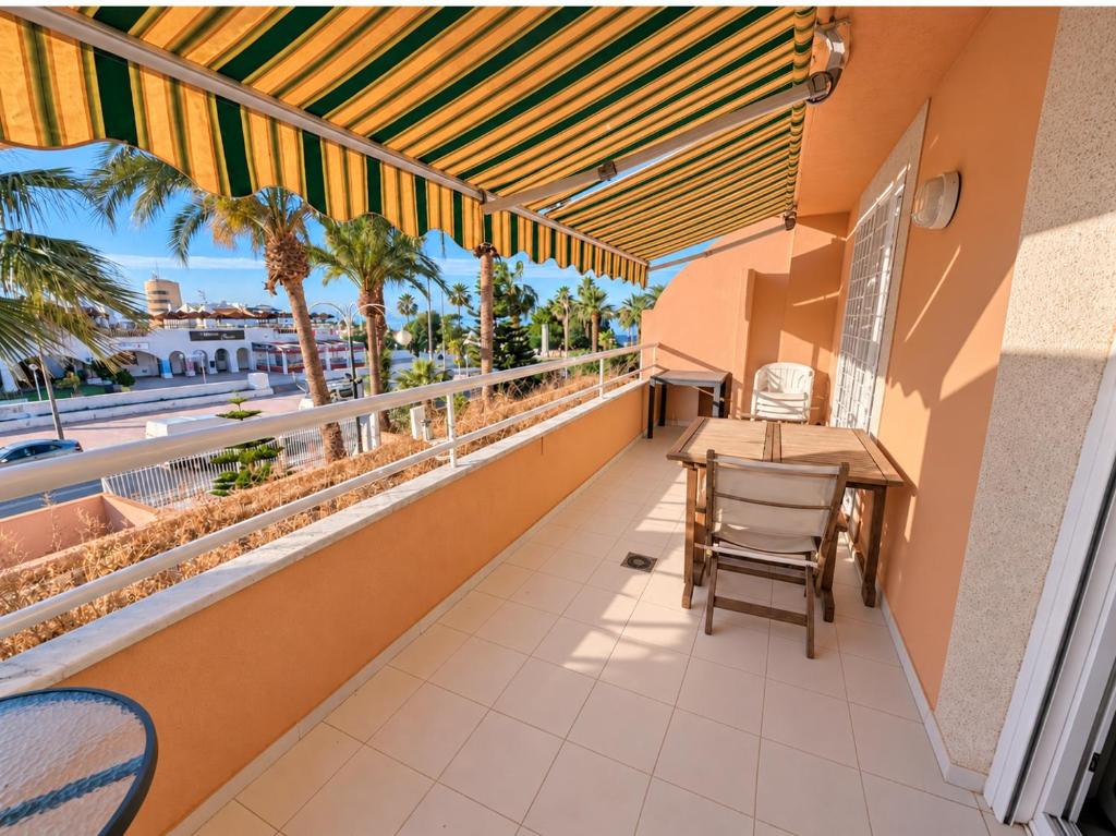 Puerto de Aguadulce con Parking by Expoholidays - 4
