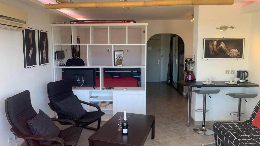Grand appartement SHIBARI Héliopolis E VILLAGE NATURISTE - 3