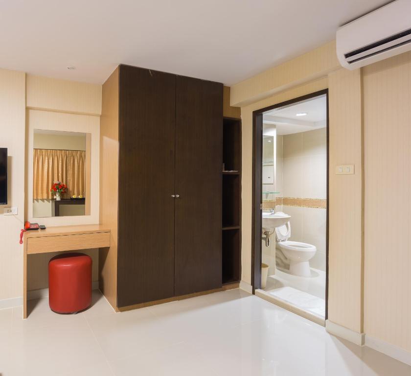 อาหารและเครื่องดื่ม