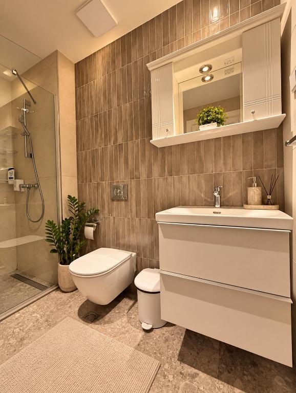 BW Gallery Residences - 2