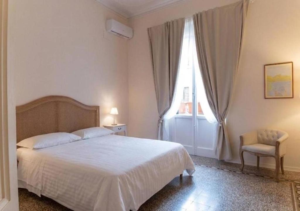 Casa Fucci - Firenze, Lungarni e Fortezza da Basso - 3