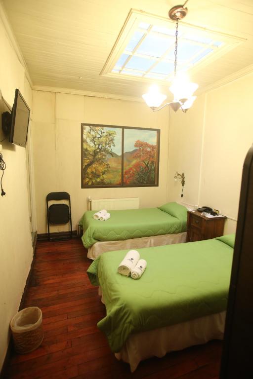 Hostal Bustamante - 4